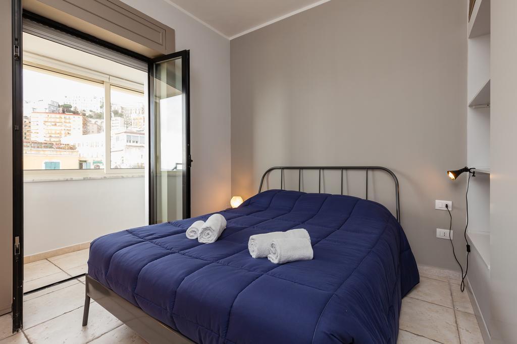 Bright Rooftop By Napoliapartments ภายนอก รูปภาพ