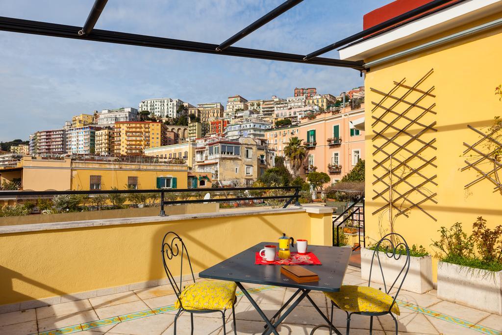 Bright Rooftop By Napoliapartments ภายนอก รูปภาพ